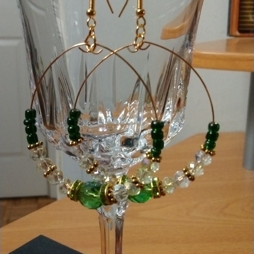 Hand crafted earrings - Picture 2 of 5